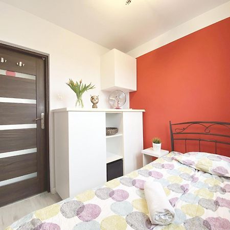 3Rooms-Balcony-Pkp - Deerrest Apart Wrocław Exteriör bild